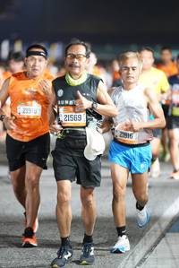 BIB: 21916, 21569, 21816
                            <button type="button" onclick="openModal(19606477)" class="btn btn-primary btn-sm float-right btn-popup" data-toggle="modal" data-target=".modal-high-quality">
                        <i class="fas fa-shopping-cart"></i> Add to Cart
                    </button>
                                            <button type="button" onclick="isThisMe(19606477, true)" class="btn btn-success btn-sm float-right btn-popup btn-isme hidden" data-toggle="tooltip" data-placement="bottom" title="นี่คือรูปของคุณใช่ไหม คลิกที่นี่เพื่อเอาเข้าอัลบั้ม">
                        <i class="fas fa-plus"></i> Add to album
                    </button>
                    <button type="button" onclick="isThisMe(19606477, false)" class="btn btn-warning btn-sm float-right btn-popup btn-isnotme hidden">
                        <i class="fas fa-ban"></i> Remove from album
                    </button>